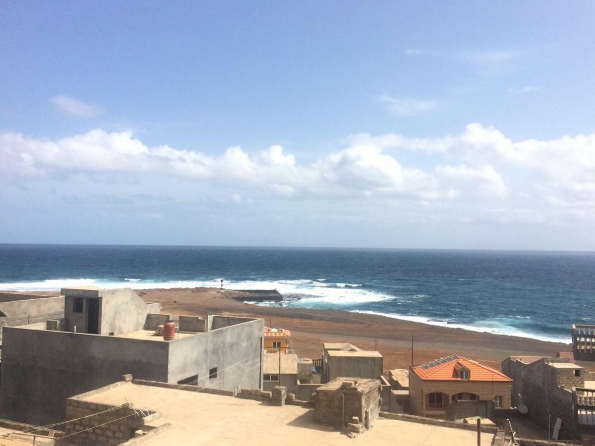 Sissi'S B&B Ponta Do Sol Exterior photo